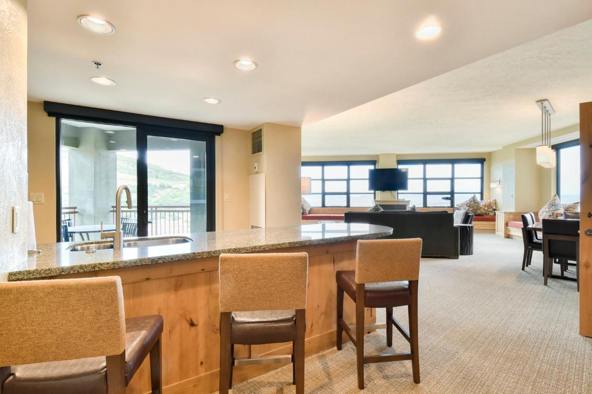 Grand Summit Lodge By Park City - Canyons Village エクステリア 写真